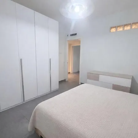Appartamento In Prima Fila Mare San Benedetto del Tronto